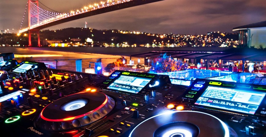 NYE celebration club